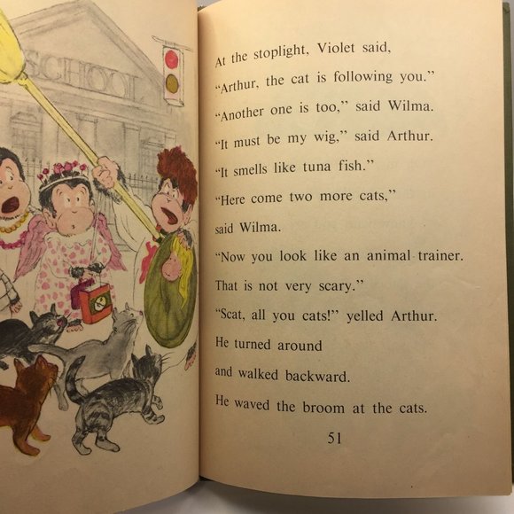 Vintage I Can Read Children's Beginning Hardback Book Arthur's Halloween Costume - Picture 7 of 9